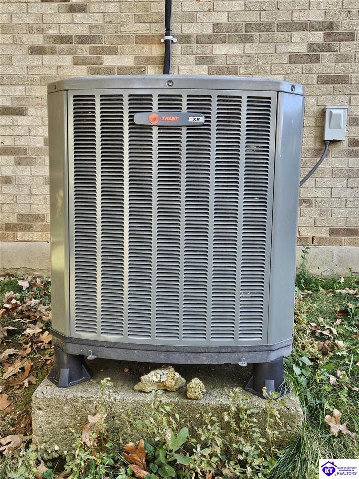 Listing Picture 1022 Scenic Drive Radcliff, KY 40160 MLS HK24004030