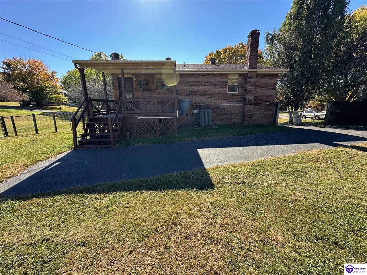 Listing Picture 106 Valley Drive Greensburg, KY 42743 MLS HK24004034