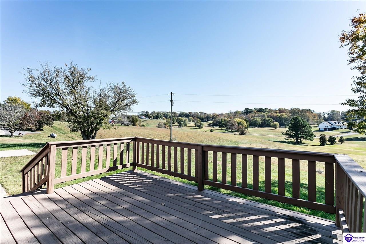 Listing Picture 135 Clubhouse Lane Glasgow, KY 42141 MLS HK24004075