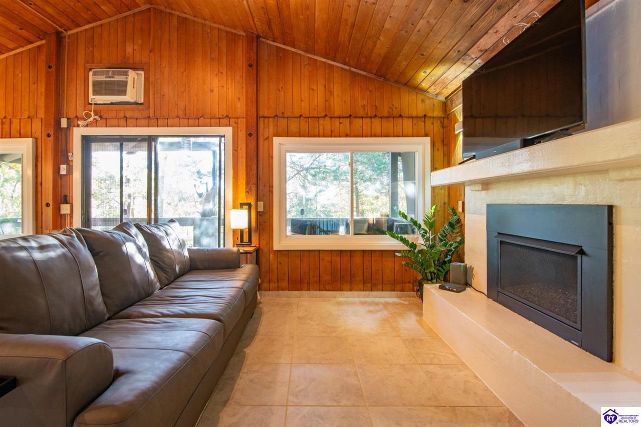 Listing Picture 155 Sunny View Road Brandenburg, KY 40108 MLS HK24004083