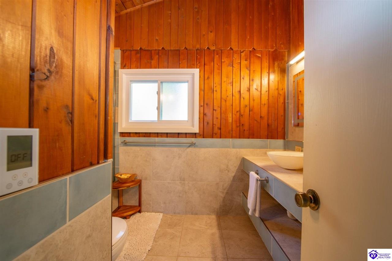 Listing Picture 155 Sunny View Road Brandenburg, KY 40108 MLS HK24004083