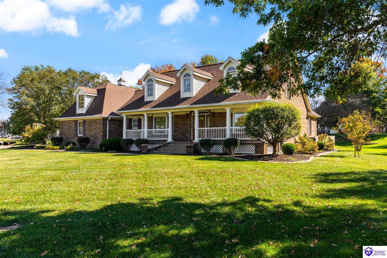 Listing Picture 404 S Maple Street Elizabethtown, KY 42701 MLS HK24004123