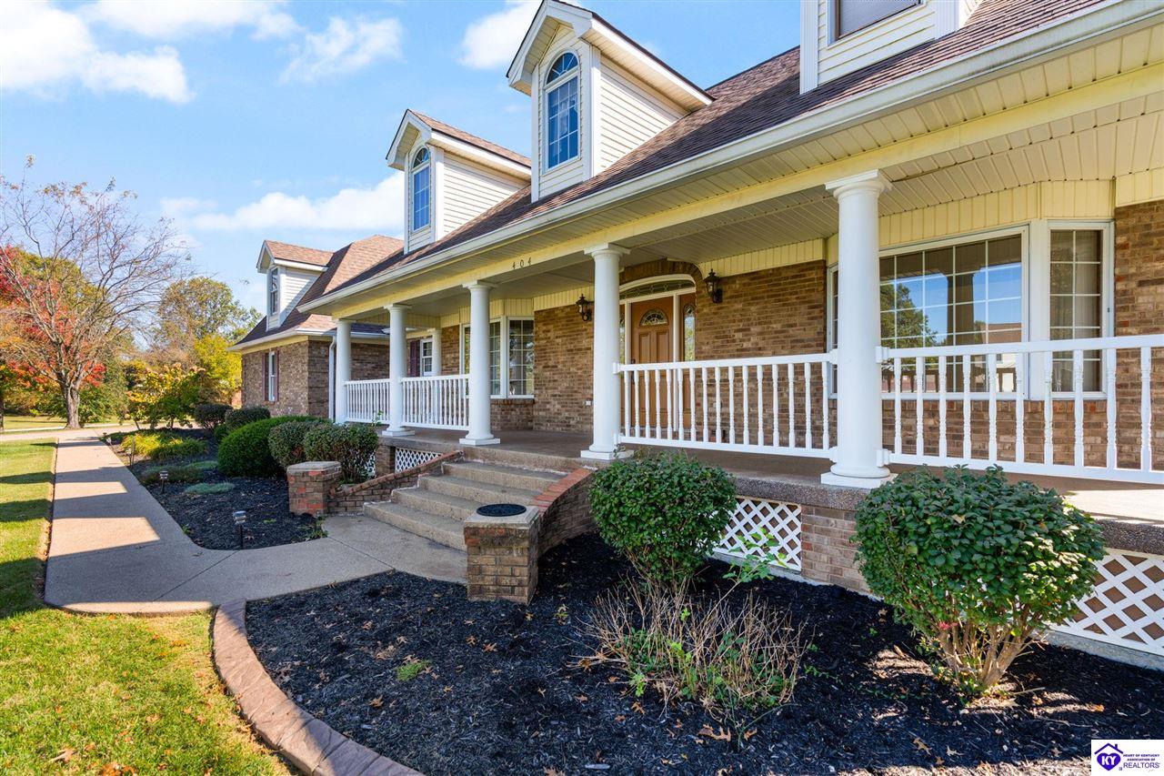 Listing Picture 404 S Maple Street Elizabethtown, KY 42701 MLS HK24004123