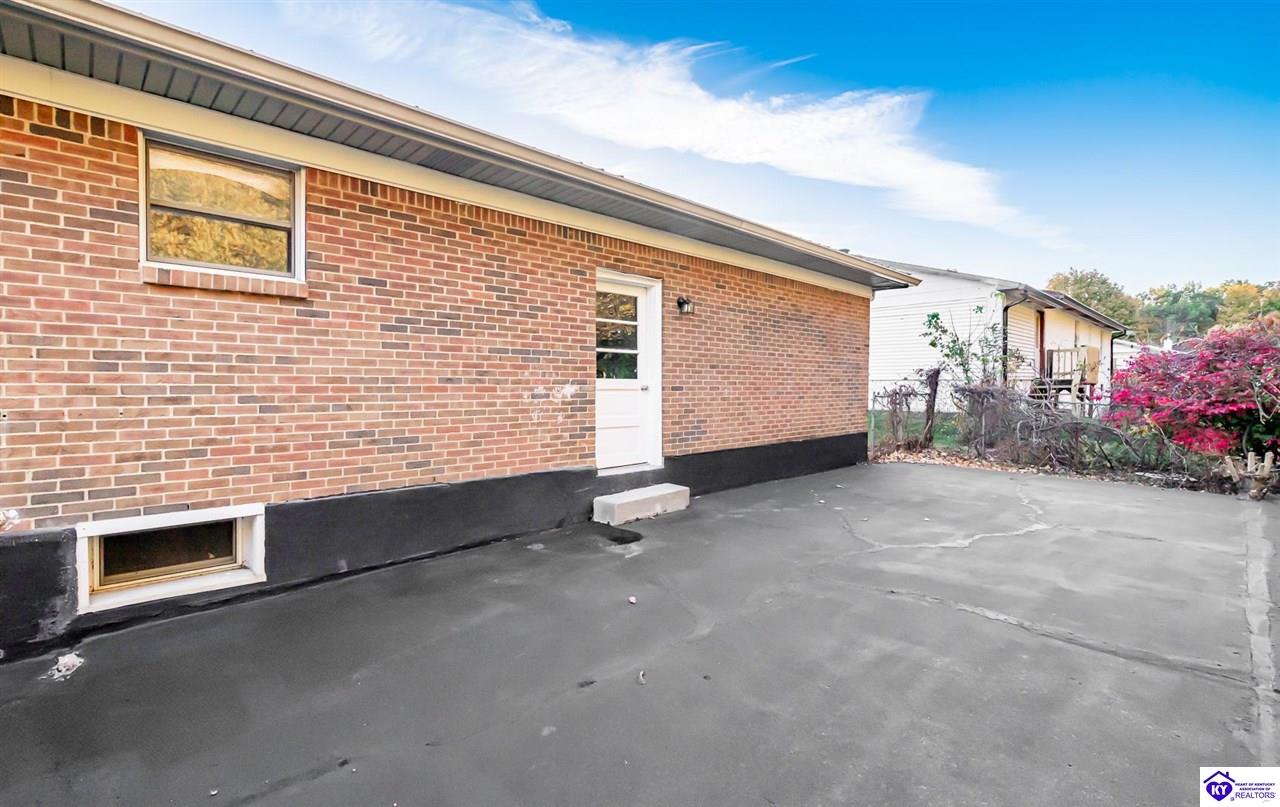 Listing Picture 160 Kentucky Circle Radcliff, KY 40160 MLS HK24004124