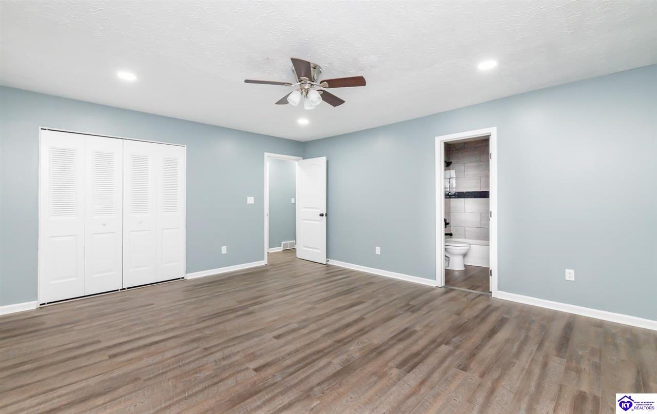 Listing Picture 160 Kentucky Circle Radcliff, KY 40160 MLS HK24004124