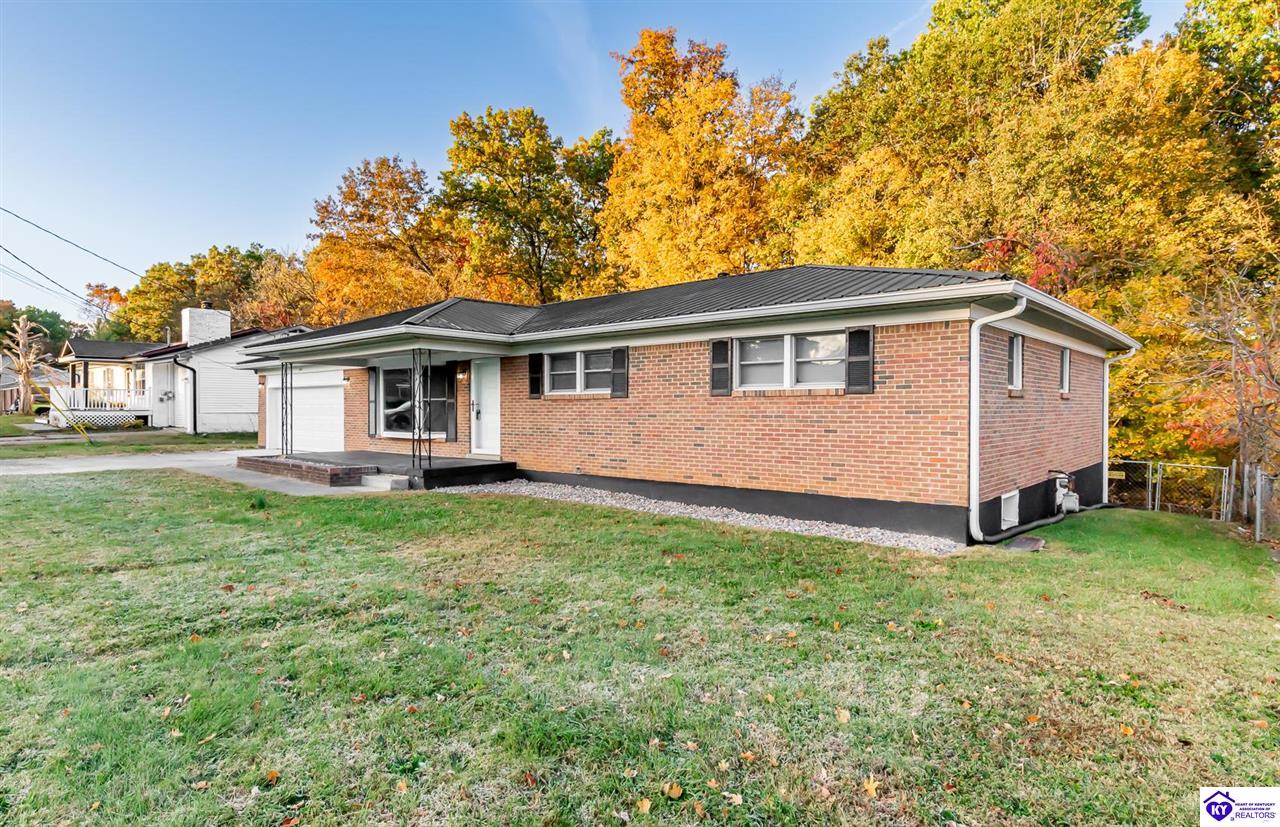 Listing Picture 160 Kentucky Circle Radcliff, KY 40160 MLS HK24004124