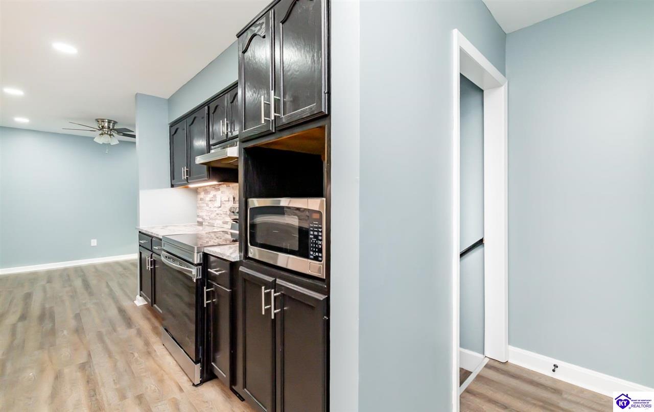 Listing Picture 160 Kentucky Circle Radcliff, KY 40160 MLS HK24004124