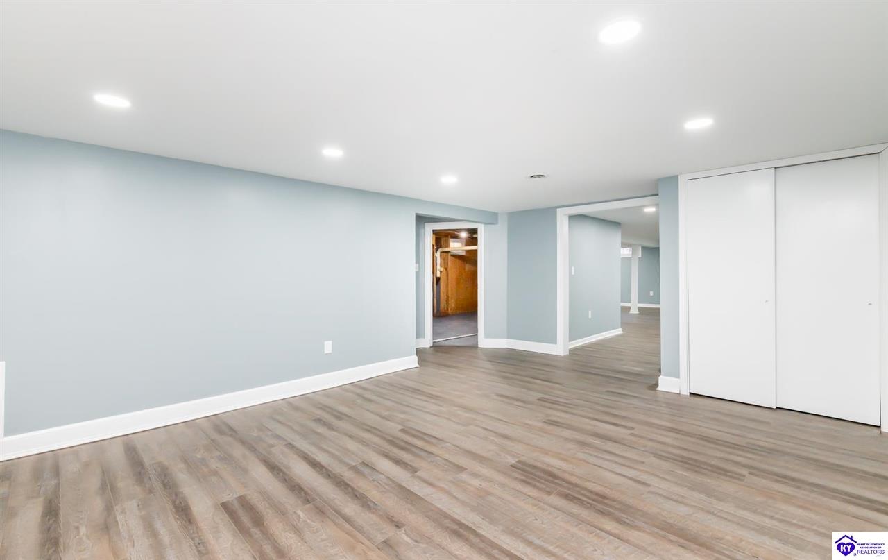 Listing Picture 160 Kentucky Circle Radcliff, KY 40160 MLS HK24004124