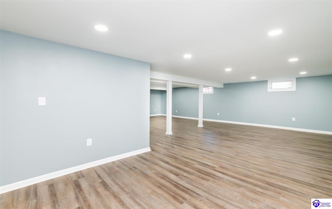 Listing Picture 160 Kentucky Circle Radcliff, KY 40160 MLS HK24004124