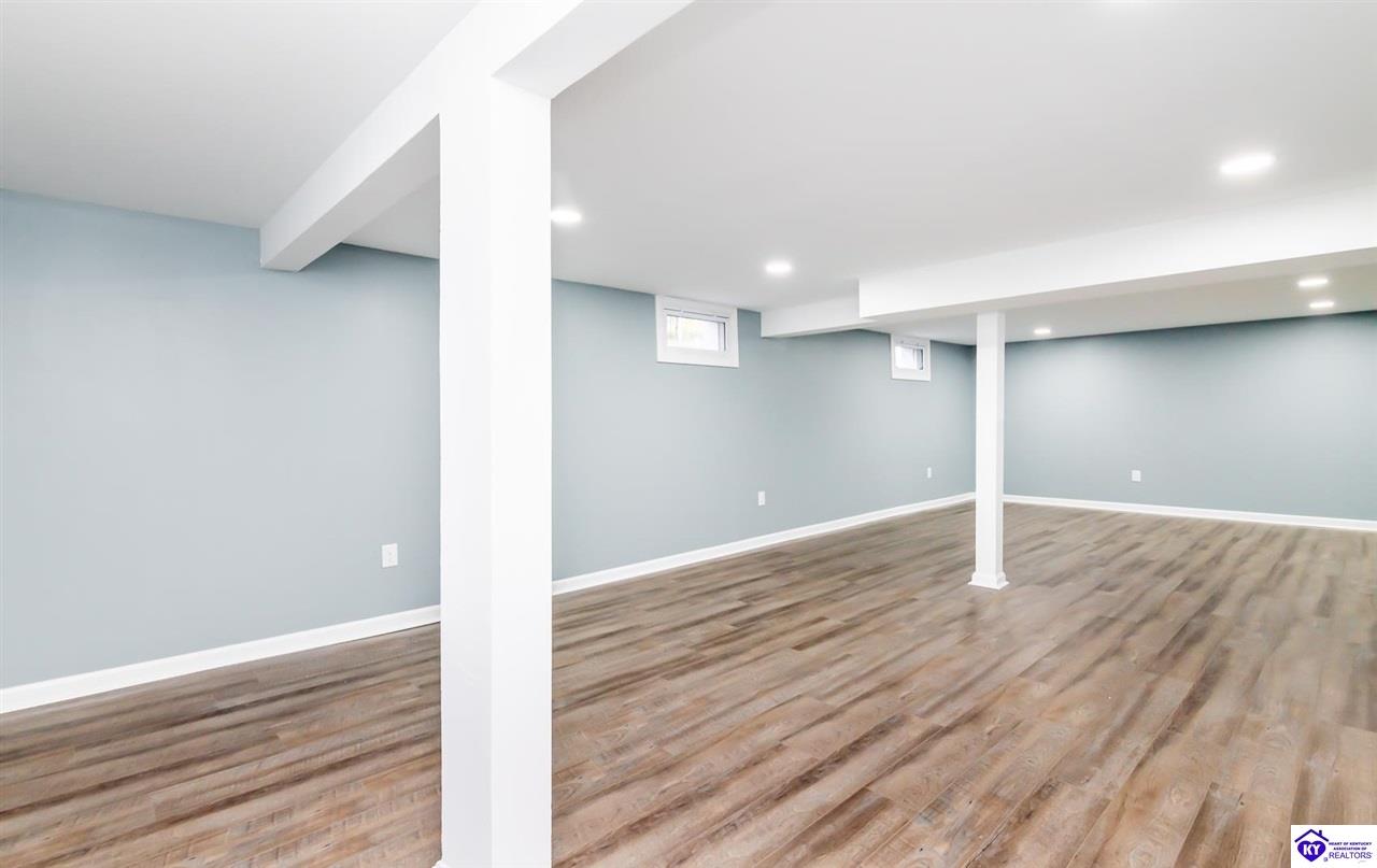 Listing Picture 160 Kentucky Circle Radcliff, KY 40160 MLS HK24004124