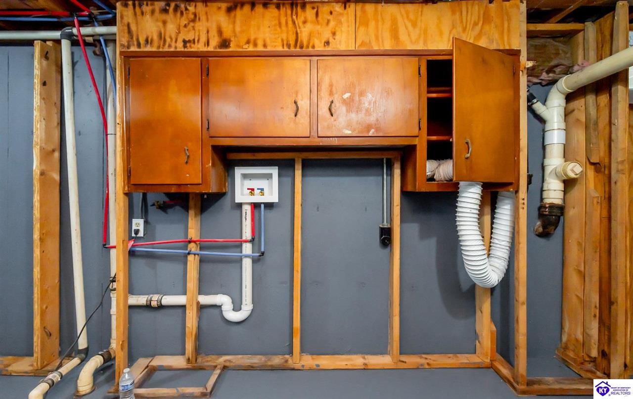 Listing Picture 160 Kentucky Circle Radcliff, KY 40160 MLS HK24004124