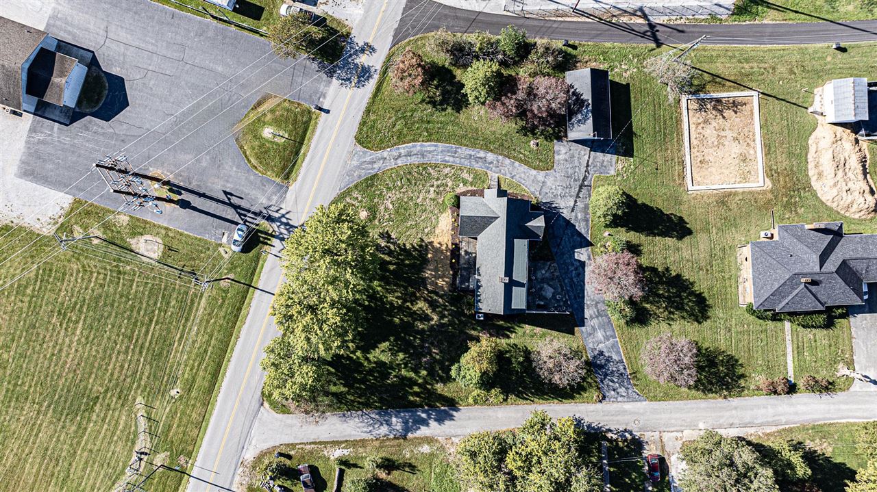 507 Robin Road