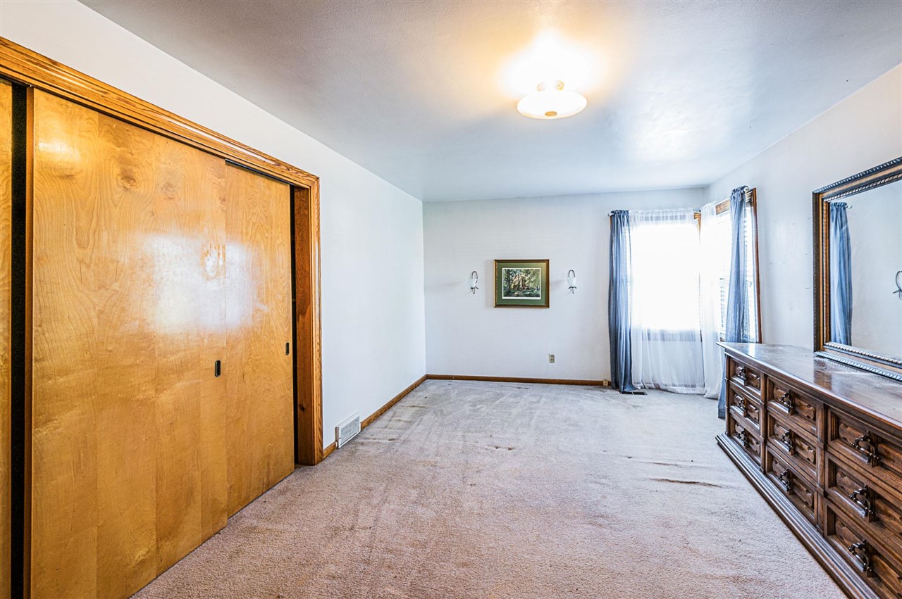 507 Robin Road
