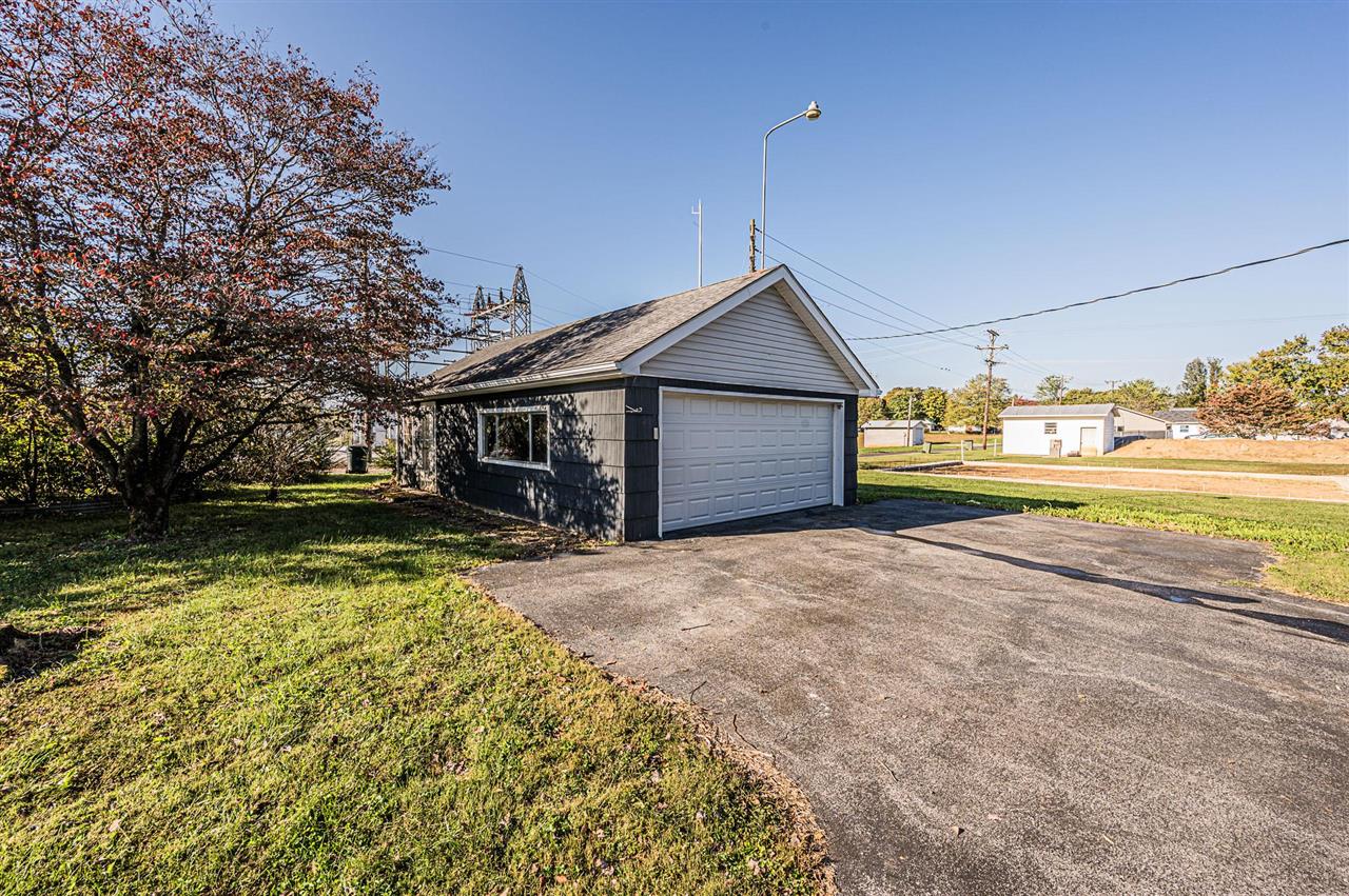 507 Robin Road