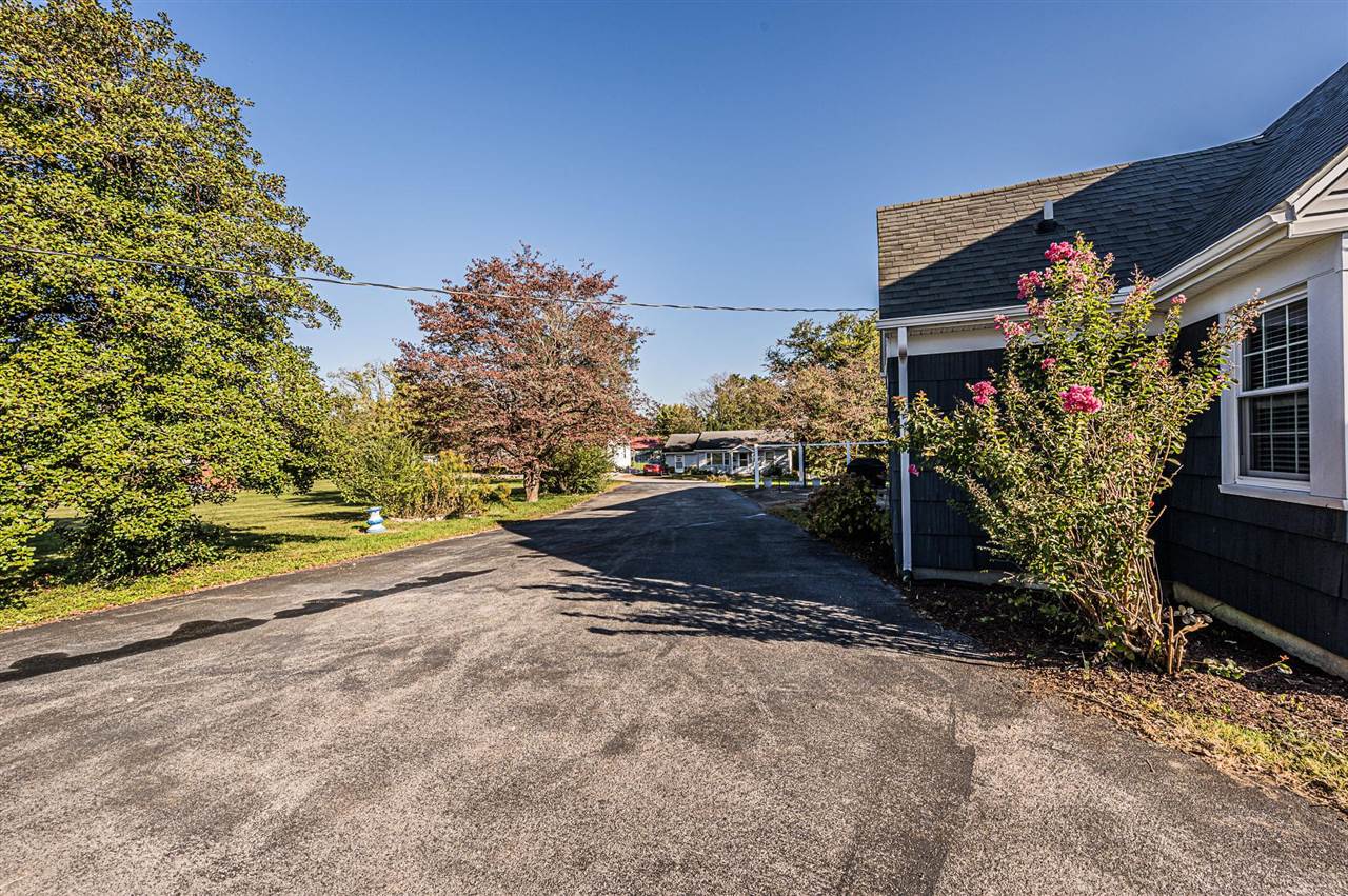 507 Robin Road