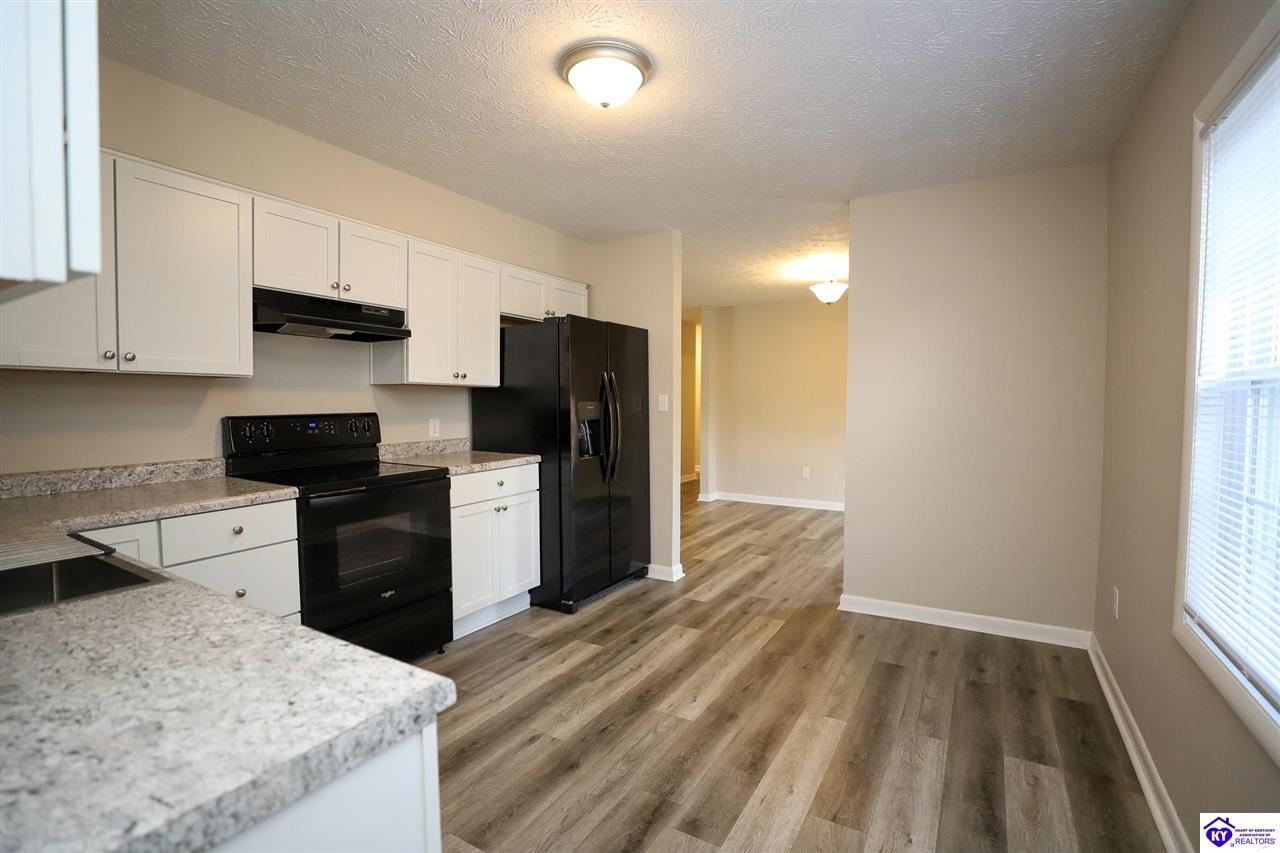 Listing Picture 144 Barbara Circle Elizabethtown, KY 42701 MLS HK24004138