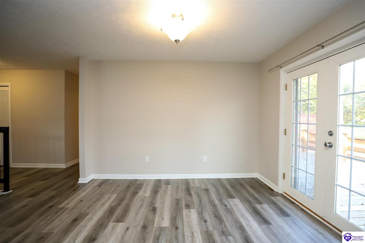 Listing Picture 144 Barbara Circle Elizabethtown, KY 42701 MLS HK24004138