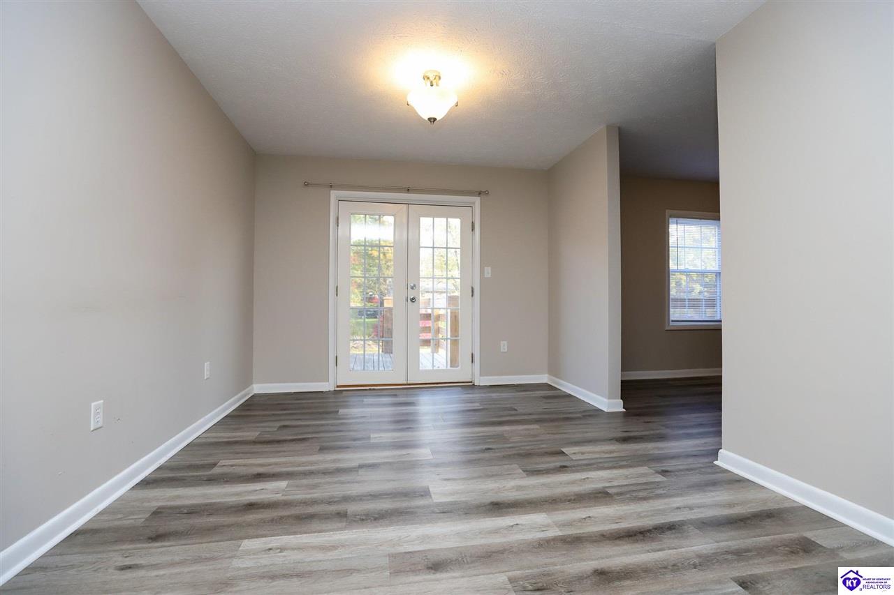 Listing Picture 144 Barbara Circle Elizabethtown, KY 42701 MLS HK24004138