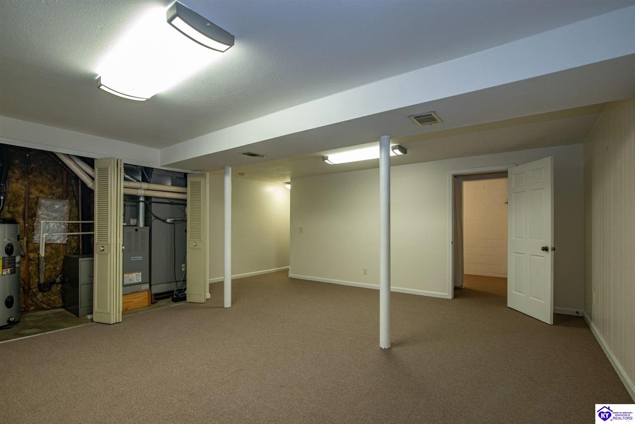 Listing Picture 864 Hillcrest Drive Radcliff, KY 40160 MLS HK24004147