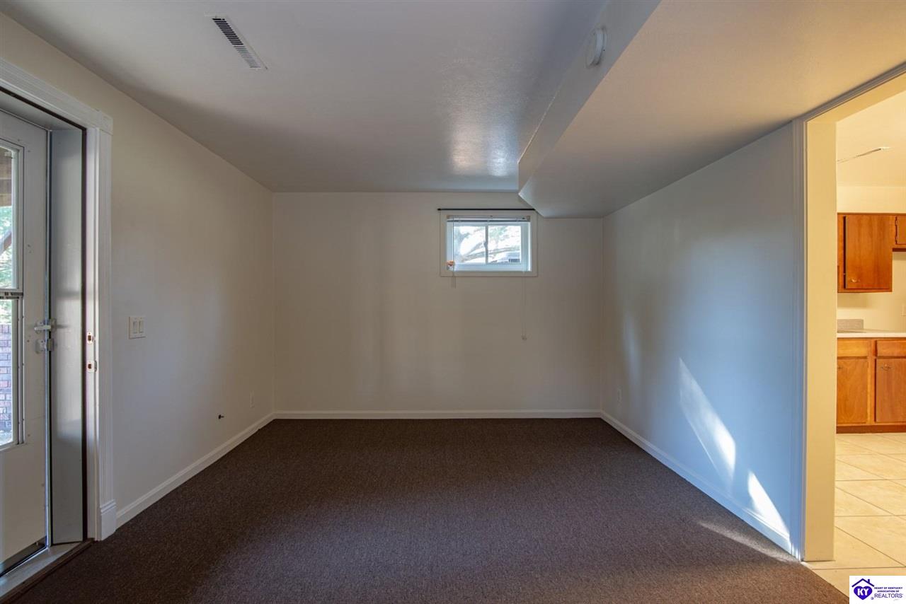 Listing Picture 864 Hillcrest Drive Radcliff, KY 40160 MLS HK24004147