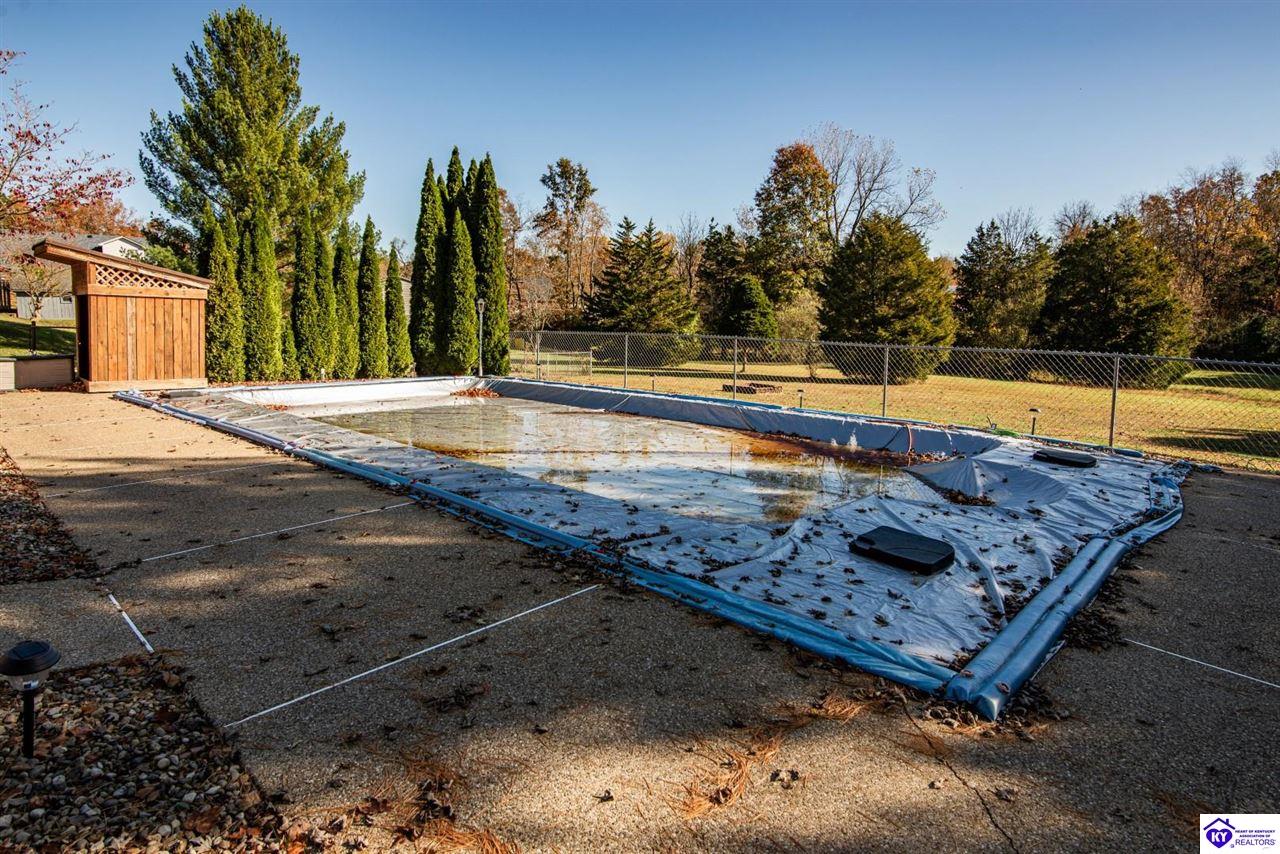 Listing Picture 864 Hillcrest Drive Radcliff, KY 40160 MLS HK24004147