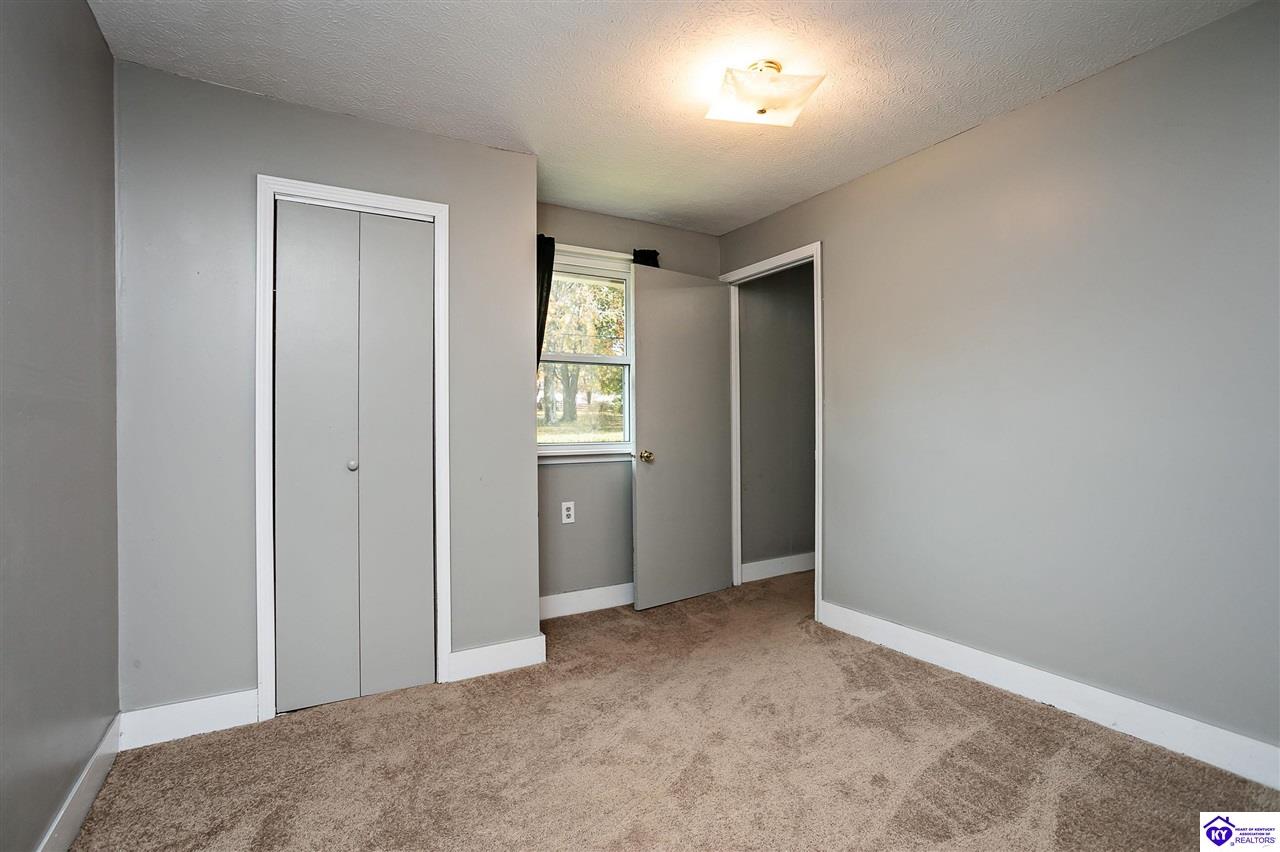 Listing Picture 3508 Rineyville Road Elizabethtown, KY 42701 MLS HK24004166