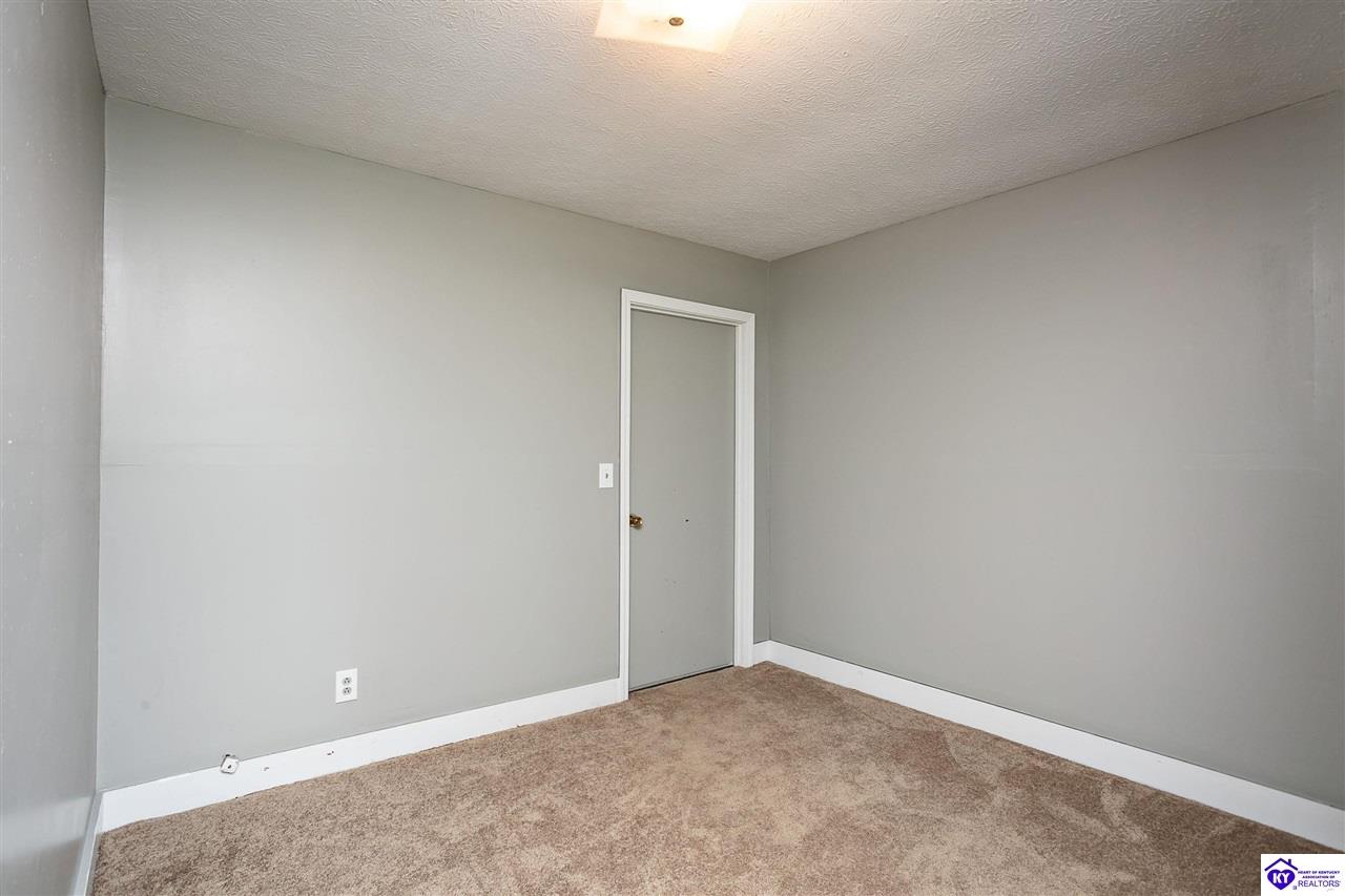 Listing Picture 3508 Rineyville Road Elizabethtown, KY 42701 MLS HK24004166