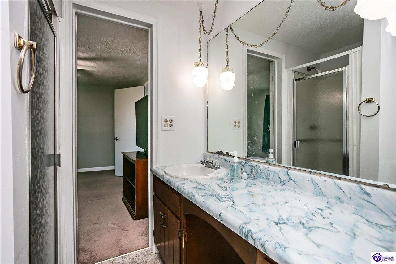 Listing Picture 3508 Rineyville Road Elizabethtown, KY 42701 MLS HK24004166