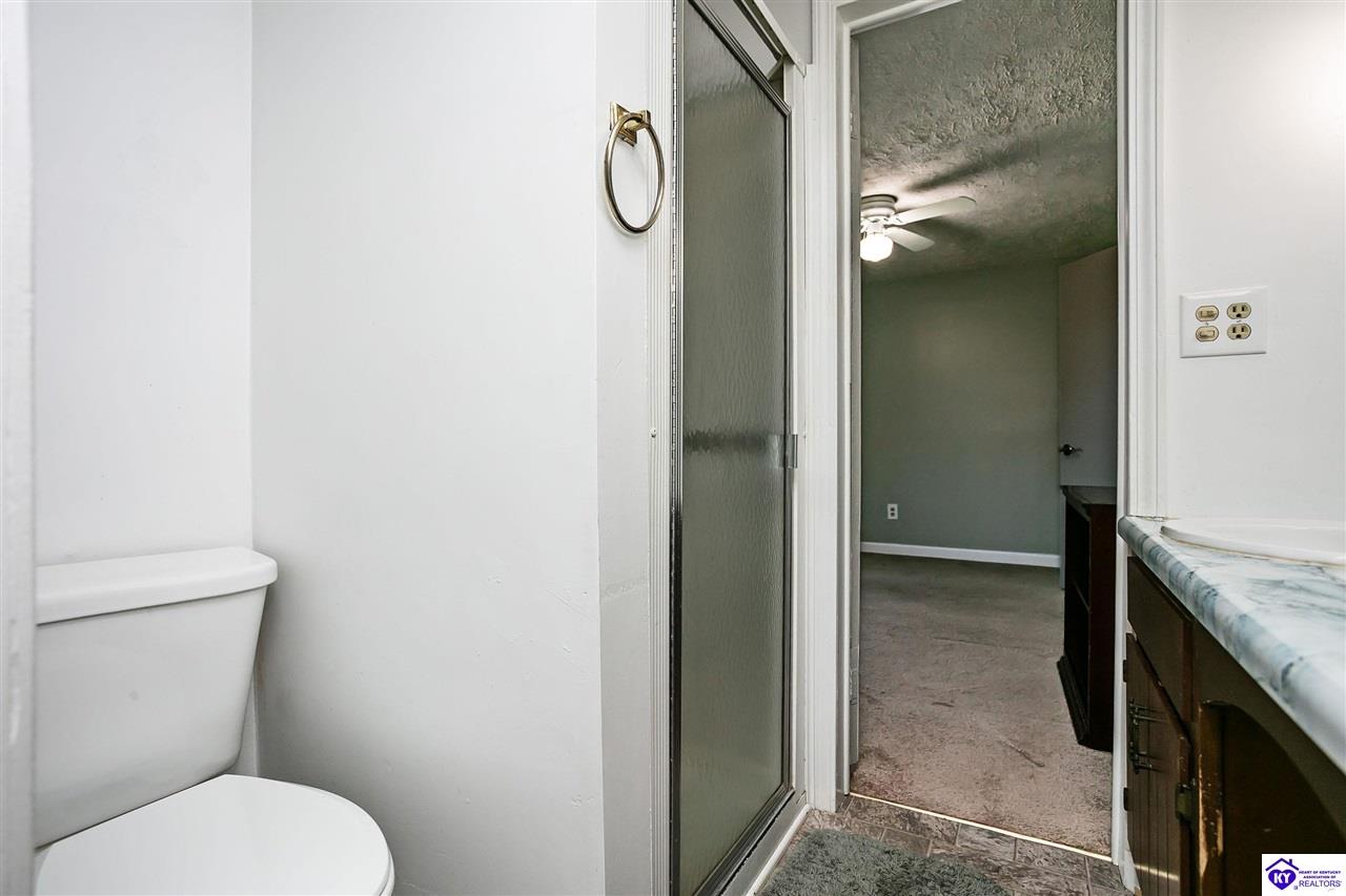 Listing Picture 3508 Rineyville Road Elizabethtown, KY 42701 MLS HK24004166