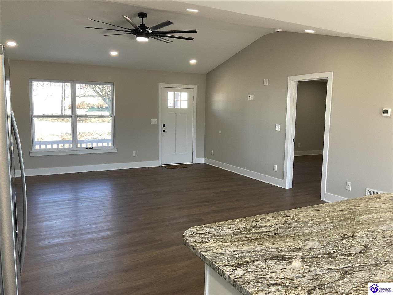 Listing Picture 205 Peck Street Vine Grove, KY 40175 MLS HK24004192