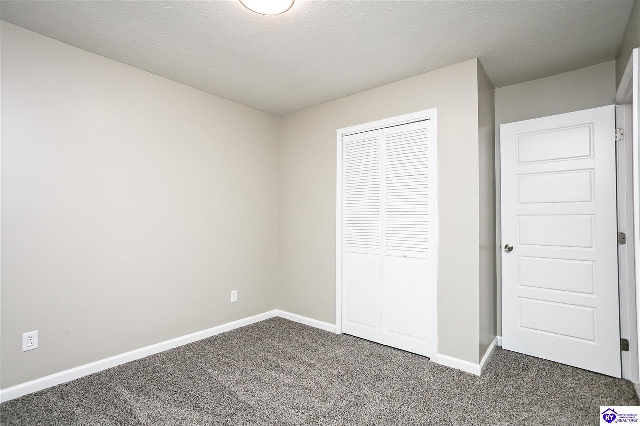 Listing Picture 100 Anderson Court Radcliff, KY 40160 MLS HK24004199