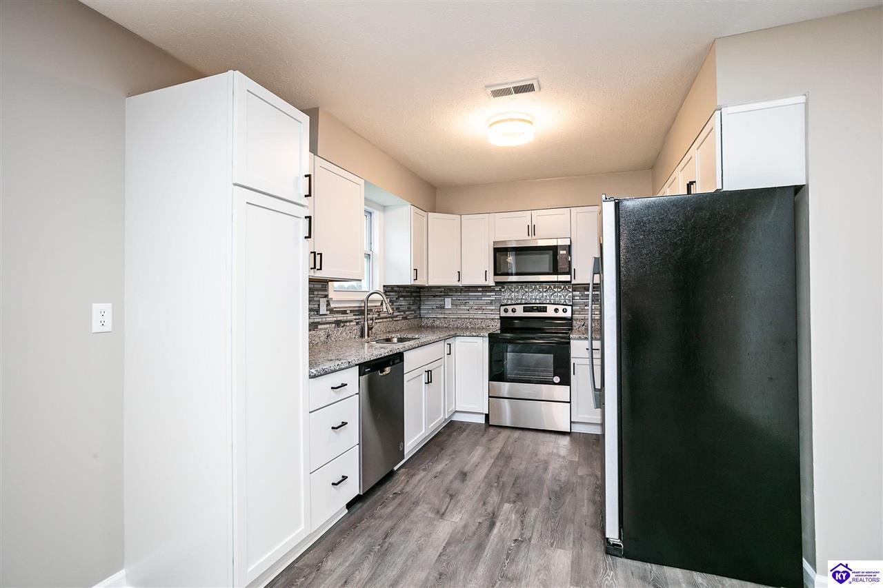 Listing Picture 100 Anderson Court Radcliff, KY 40160 MLS HK24004199