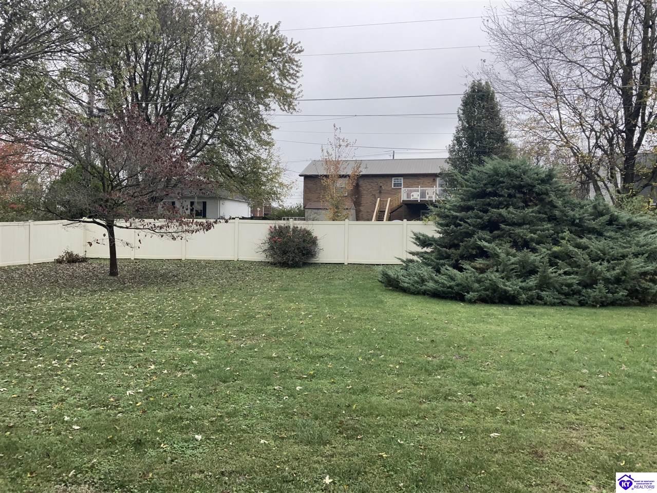 Listing Picture 902 Tyler Circle Elizabethtown, KY 42701 MLS HK24004242