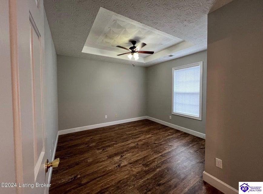 Listing Picture 206A Banjo Street Bardstown, KY 40004 MLS HK24004246