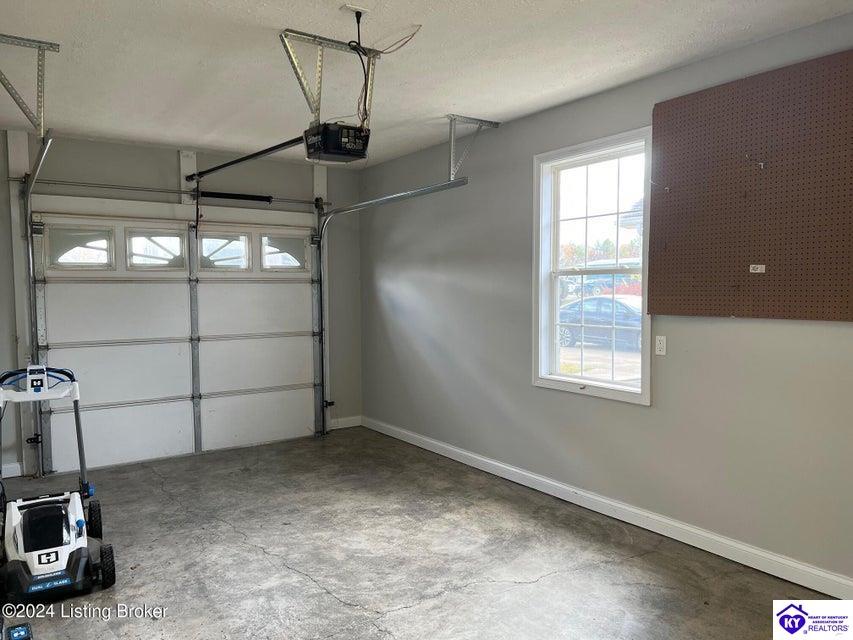 Listing Picture 206A Banjo Street Bardstown, KY 40004 MLS HK24004246