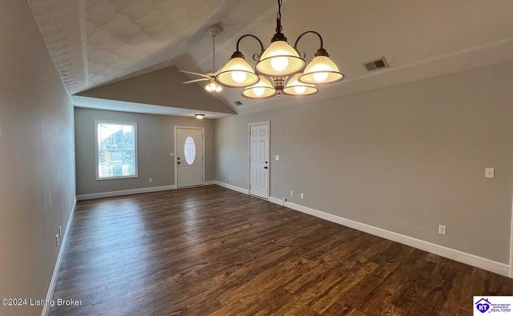 Listing Picture 206A Banjo Street Bardstown, KY 40004 MLS HK24004246