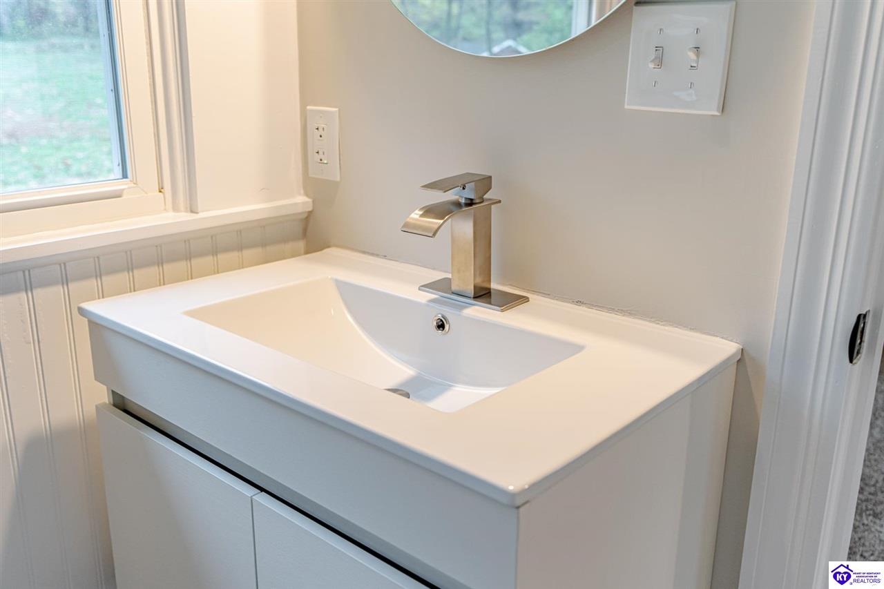 Listing Picture 82 Cedar Hill Drive Elizabethtown, KY 42701 MLS HK24004276