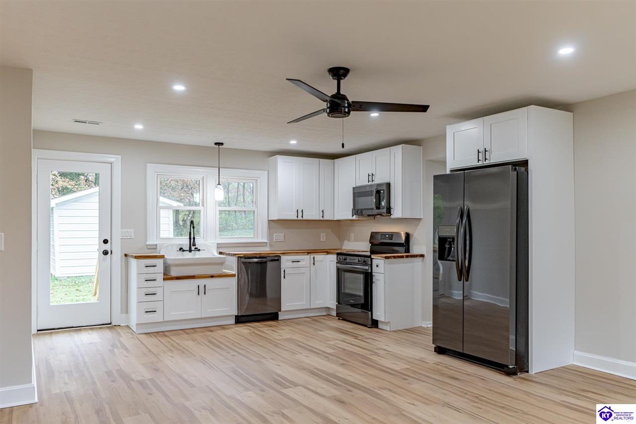 Listing Picture 82 Cedar Hill Drive Elizabethtown, KY 42701 MLS HK24004276