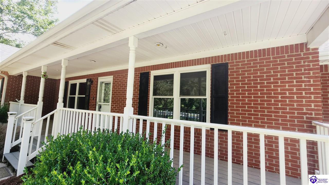 Listing Picture 25 Cavalry Drive Vine Grove, KY 40175 MLS HK24004282