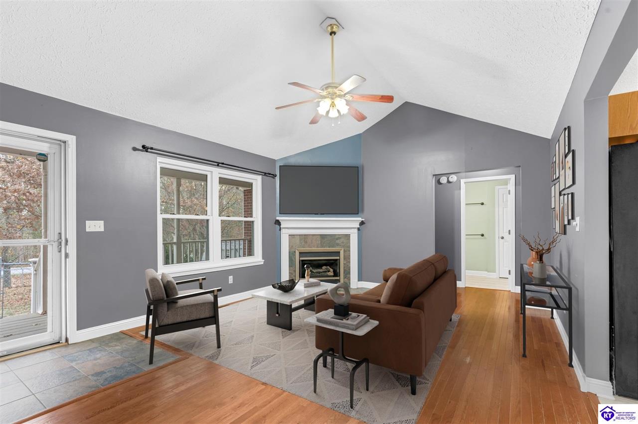 Listing Picture 25 Cavalry Drive Vine Grove, KY 40175 MLS HK24004282