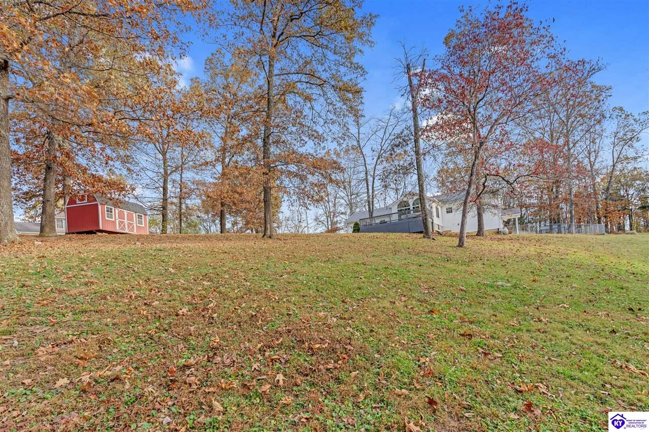 Listing Picture 25 Cavalry Drive Vine Grove, KY 40175 MLS HK24004282