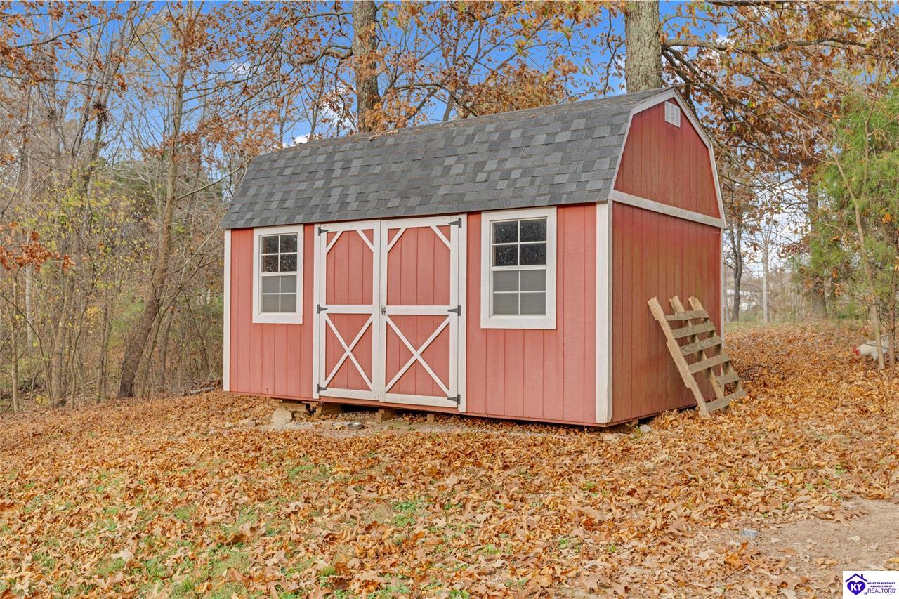 Listing Picture 25 Cavalry Drive Vine Grove, KY 40175 MLS HK24004282