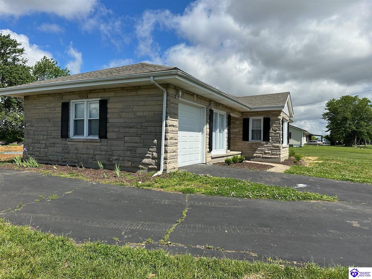 Listing Picture 9673 New Jackson Highway Magnolia, KY 42757 MLS HK24004287