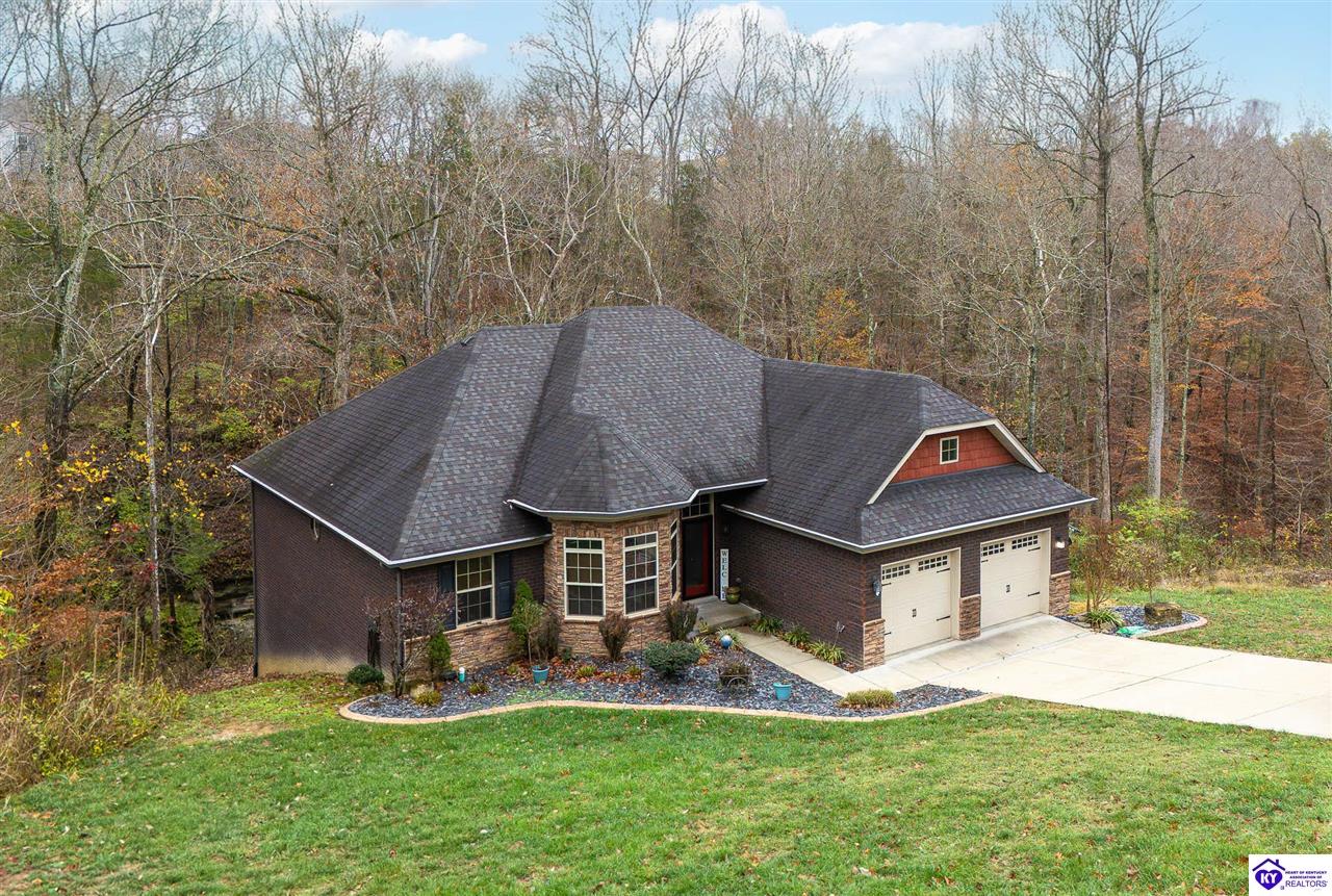 304 Hidden Falls DriveMount Washington, KY 40047