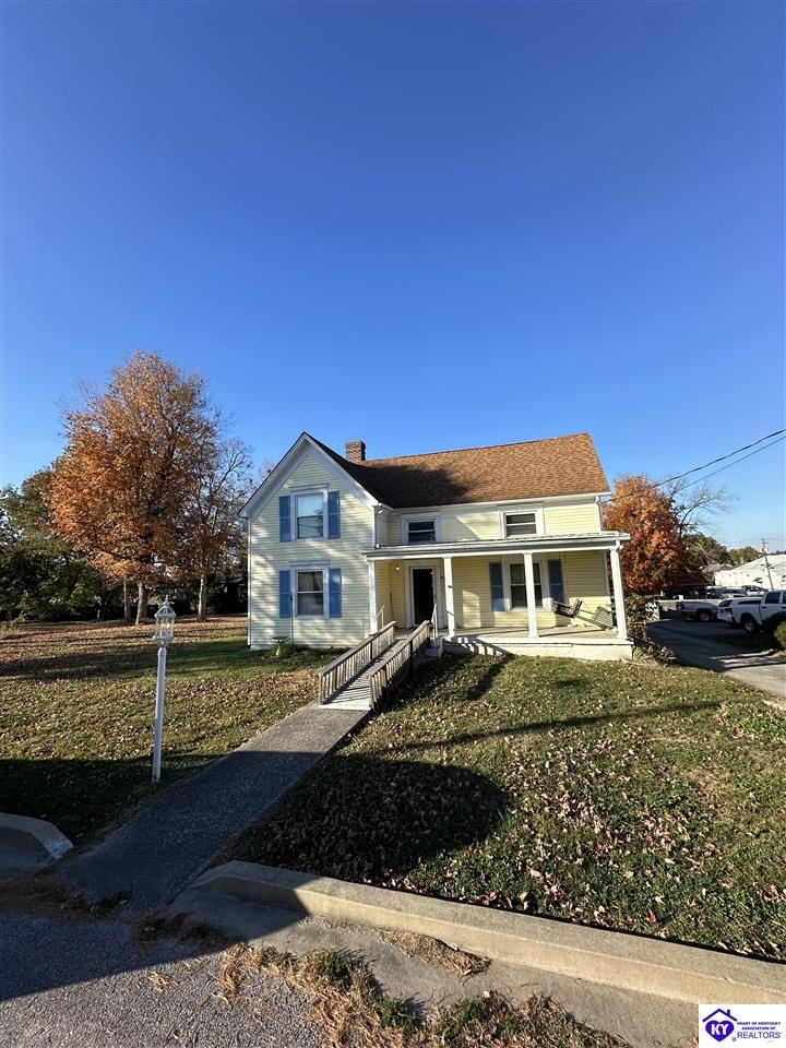 Listing Picture 208 High Street Hodgenville, KY 42748 MLS HK24004346