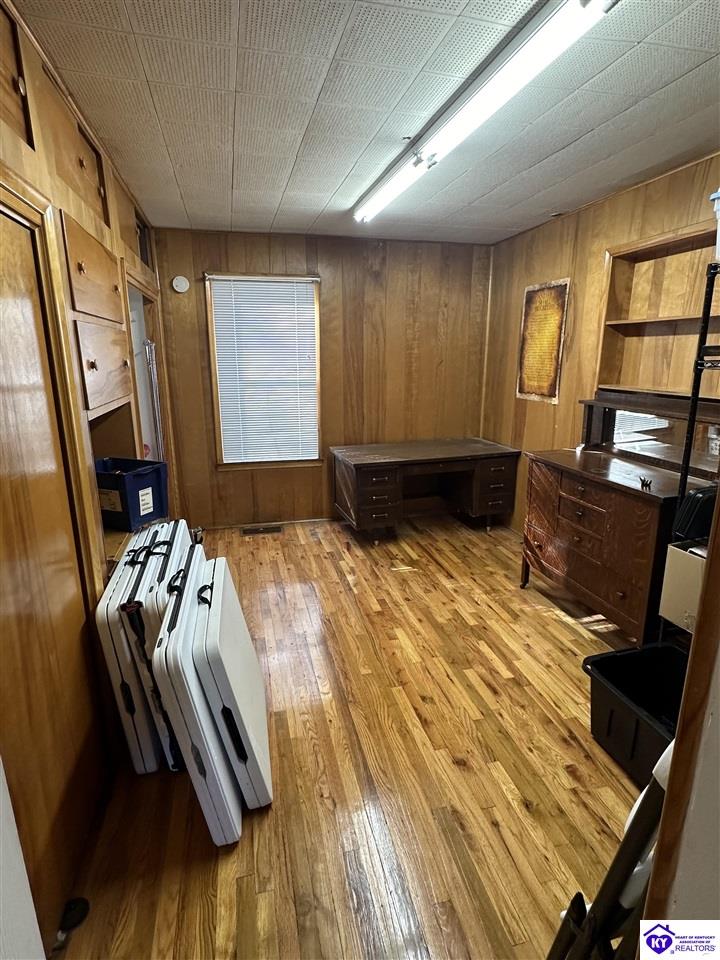 Listing Picture 208 High Street Hodgenville, KY 42748 MLS HK24004346