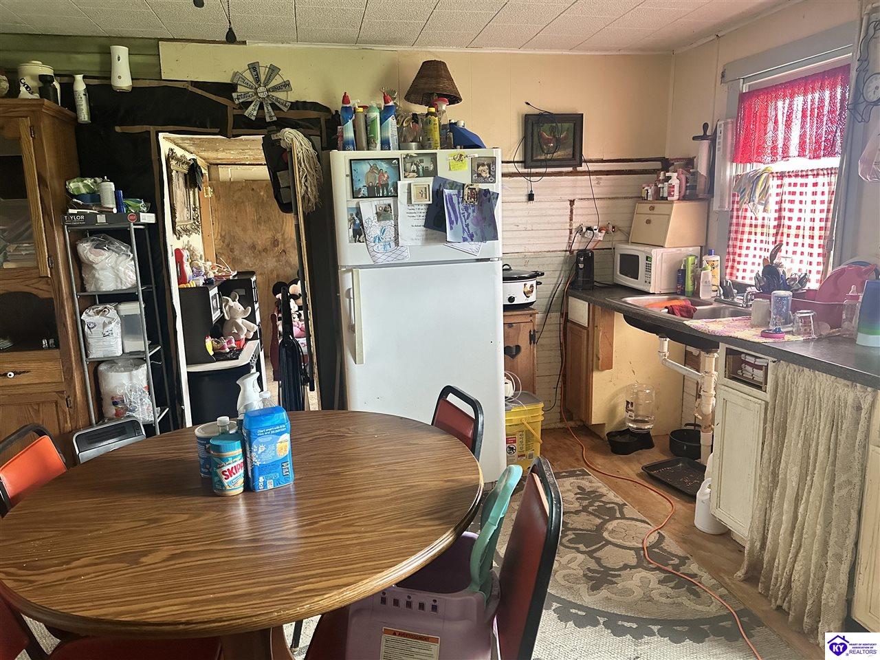 Listing Picture 614 Little Barren Church Road Greensburg, KY 42743 MLS HK24004360