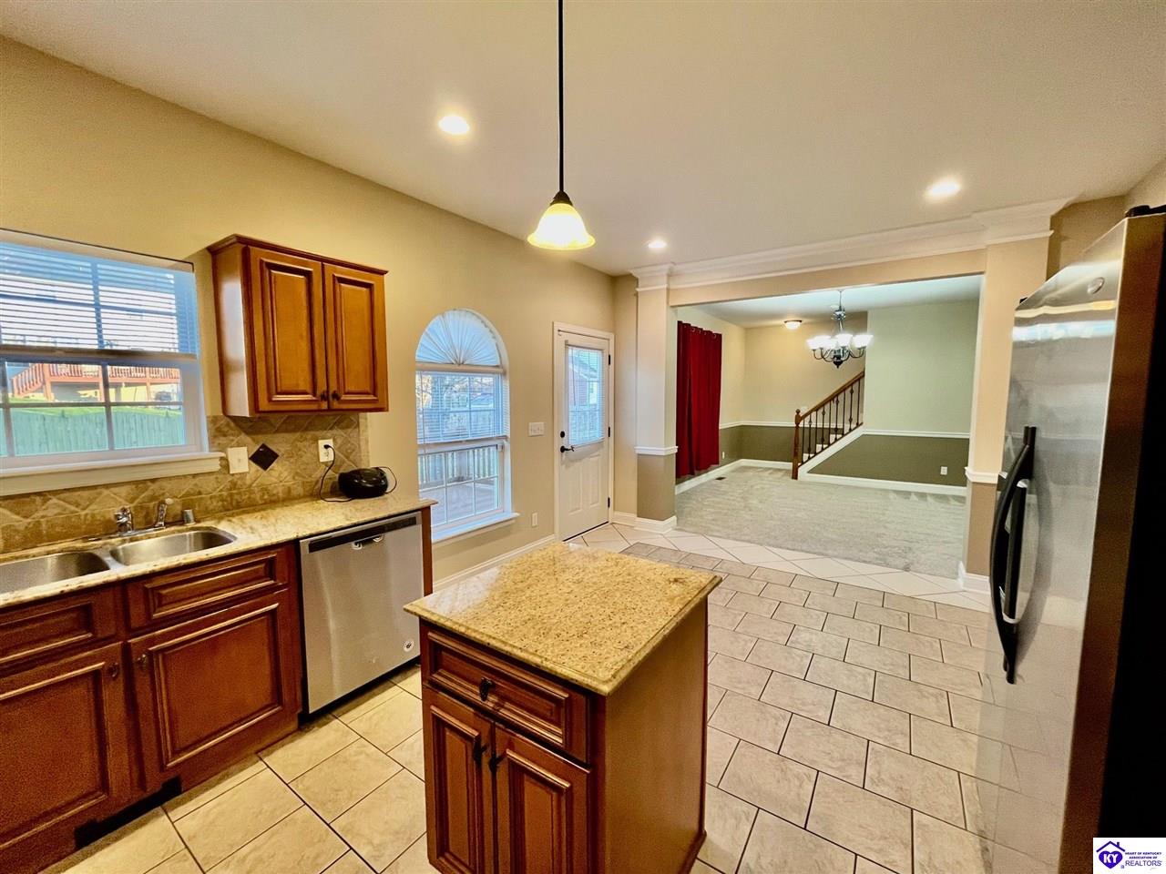 Listing Picture 132 Tuscany Lane Vine Grove, KY 40175 MLS HK24004431