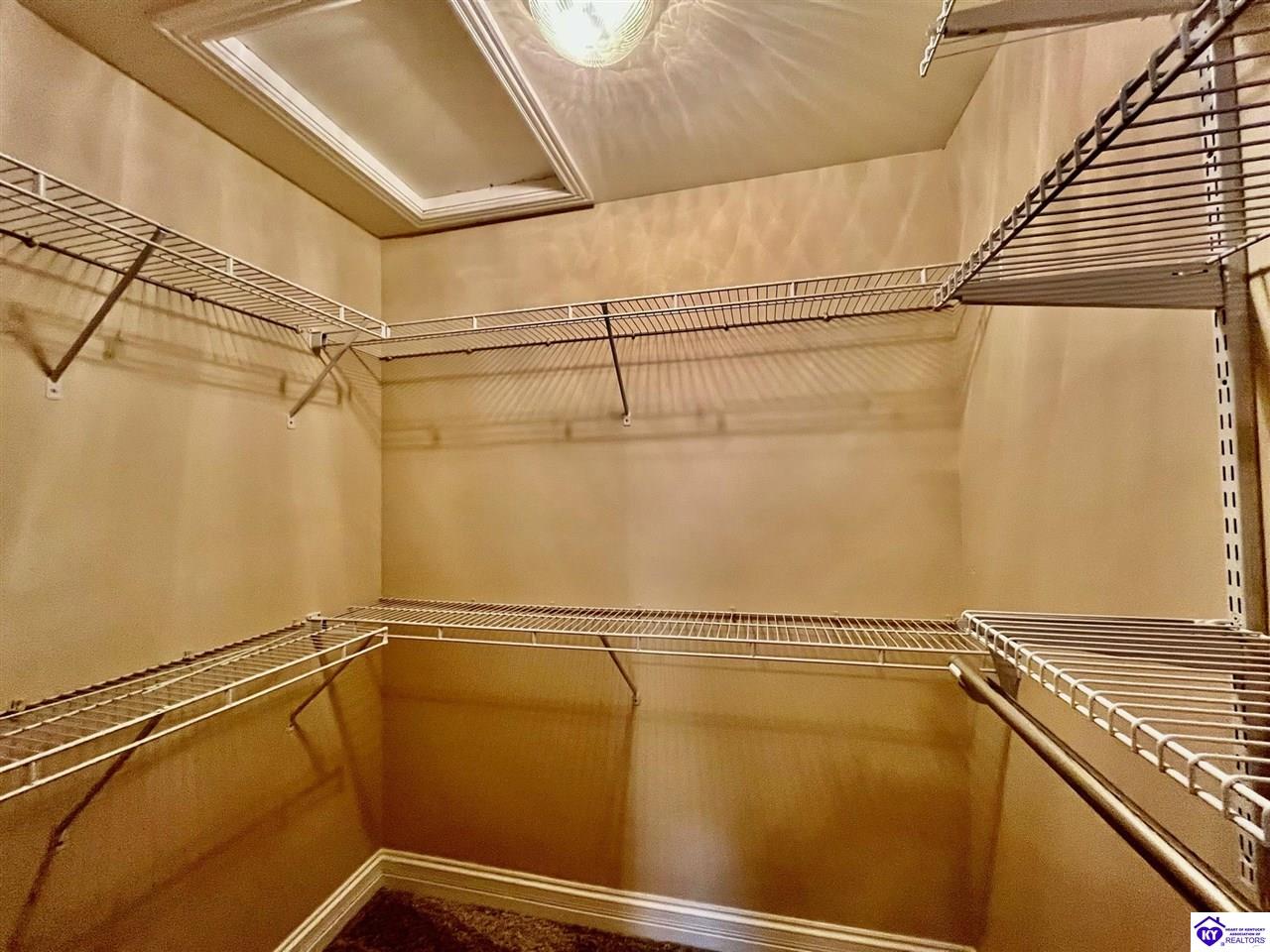 Listing Picture 132 Tuscany Lane Vine Grove, KY 40175 MLS HK24004431