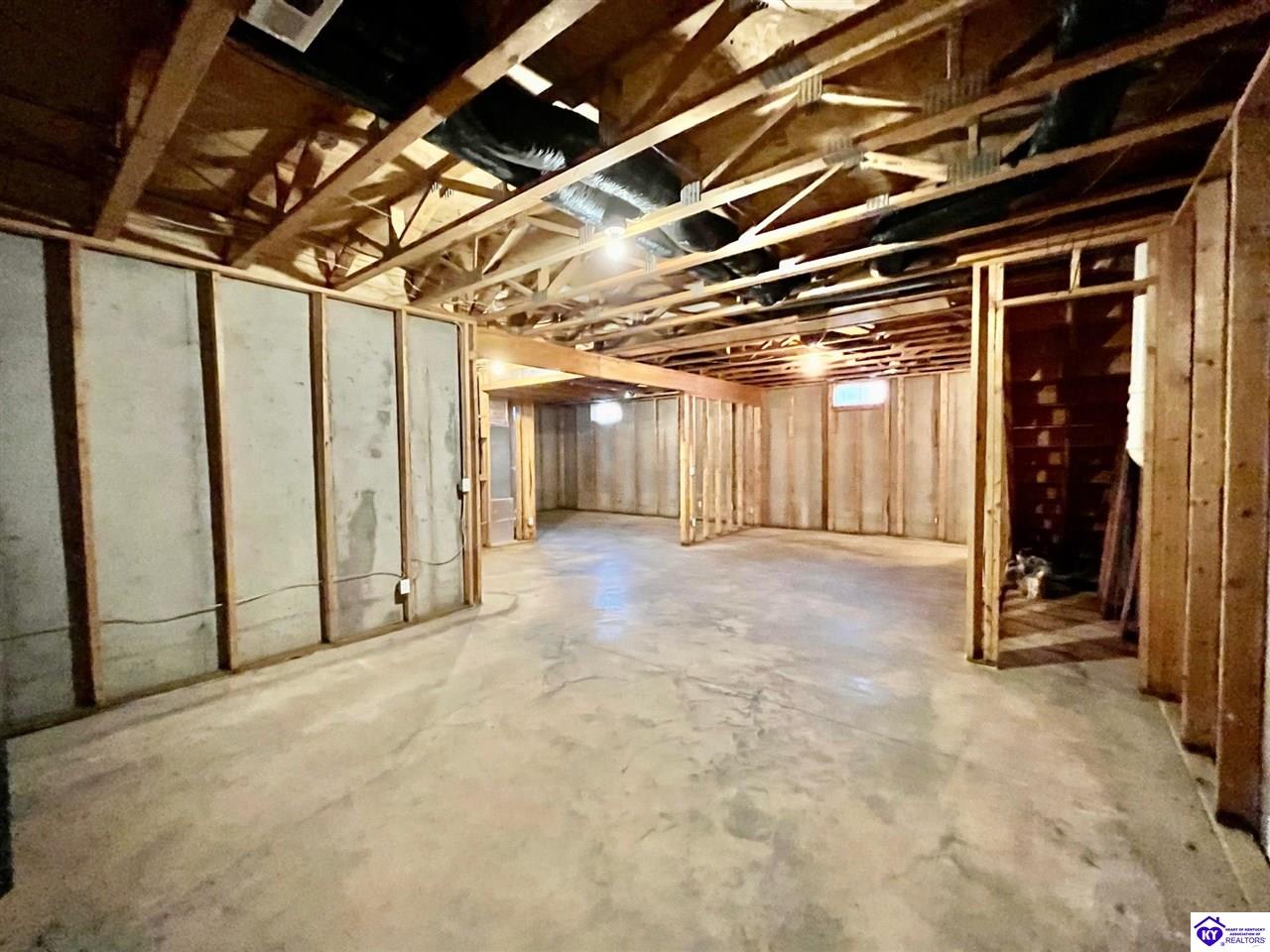 Listing Picture 132 Tuscany Lane Vine Grove, KY 40175 MLS HK24004431